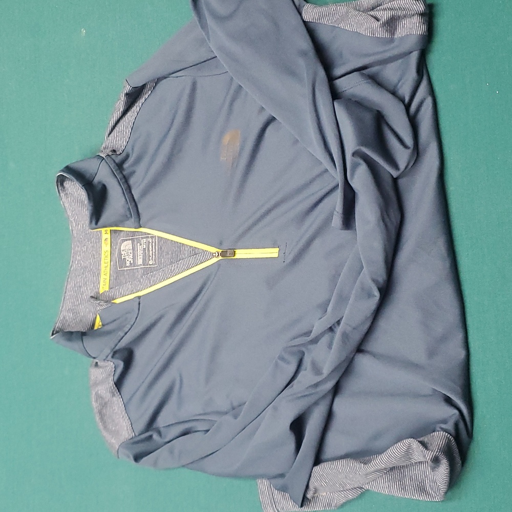 THE NORTH FACE Quarterzip